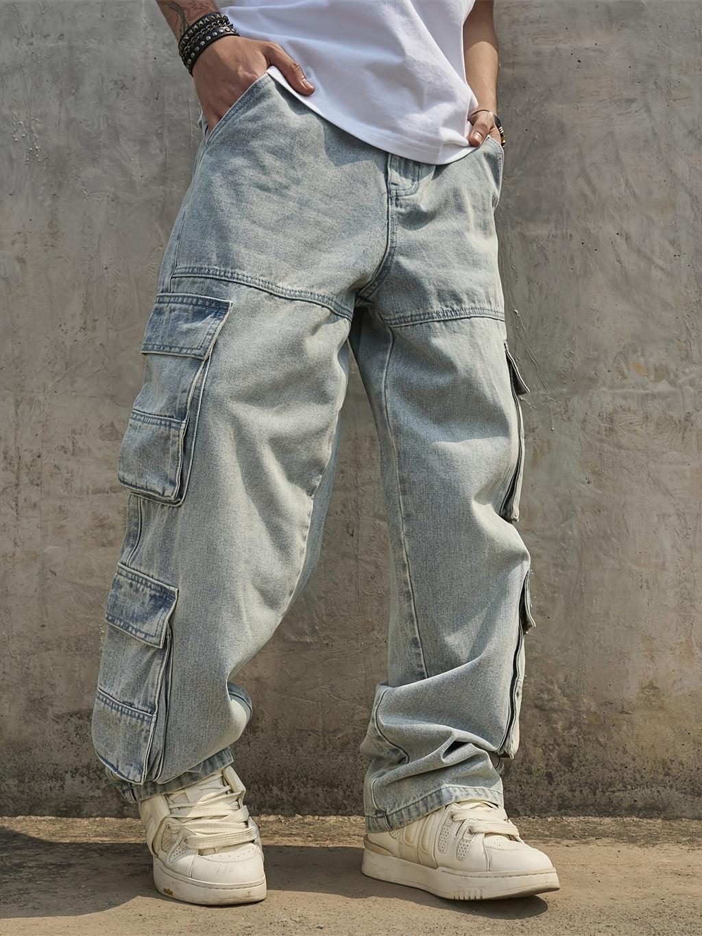 Light Wash Oversized Cargo Denim Jeans